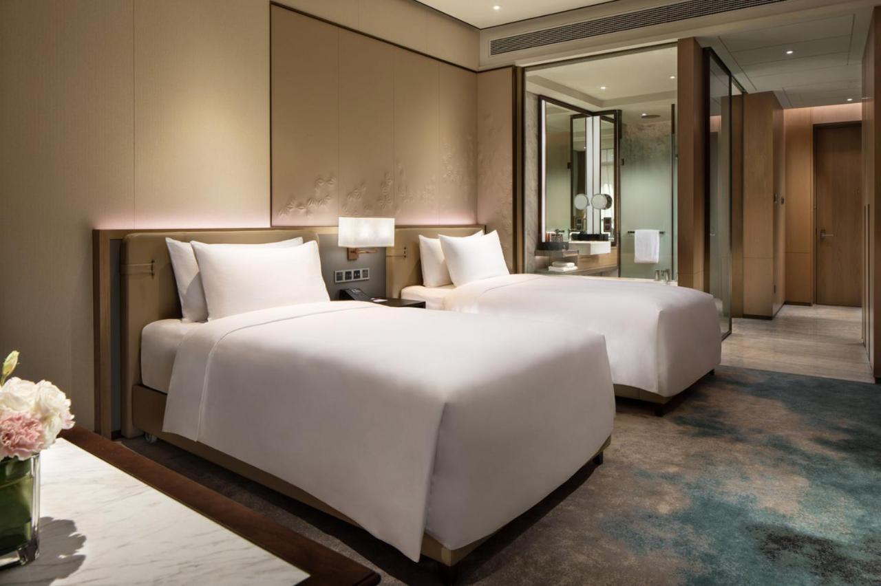 Crowne Plaza Xiangxi Hotel Fenghuang Exterior photo